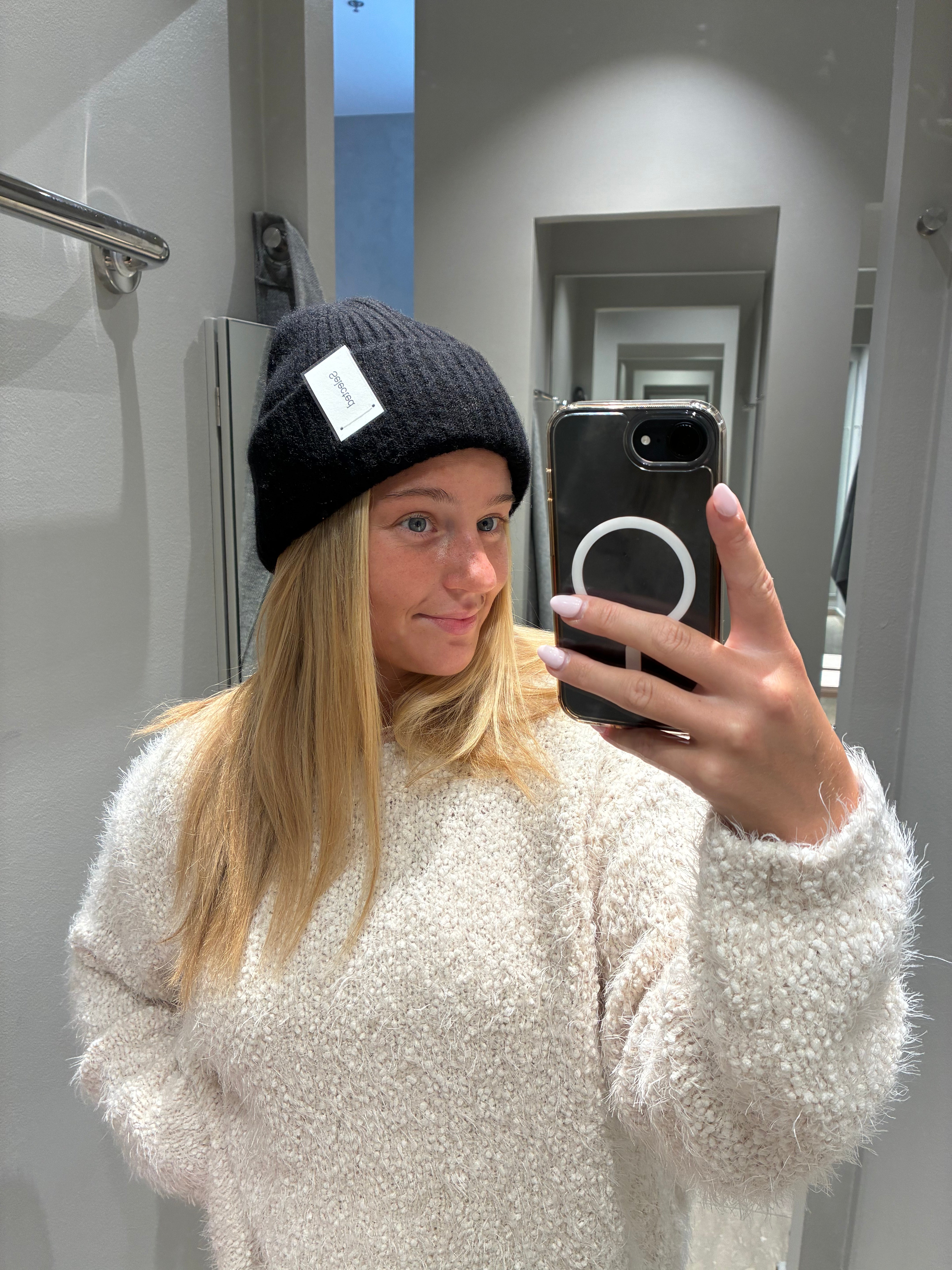 SLFLULU Beanie - Black